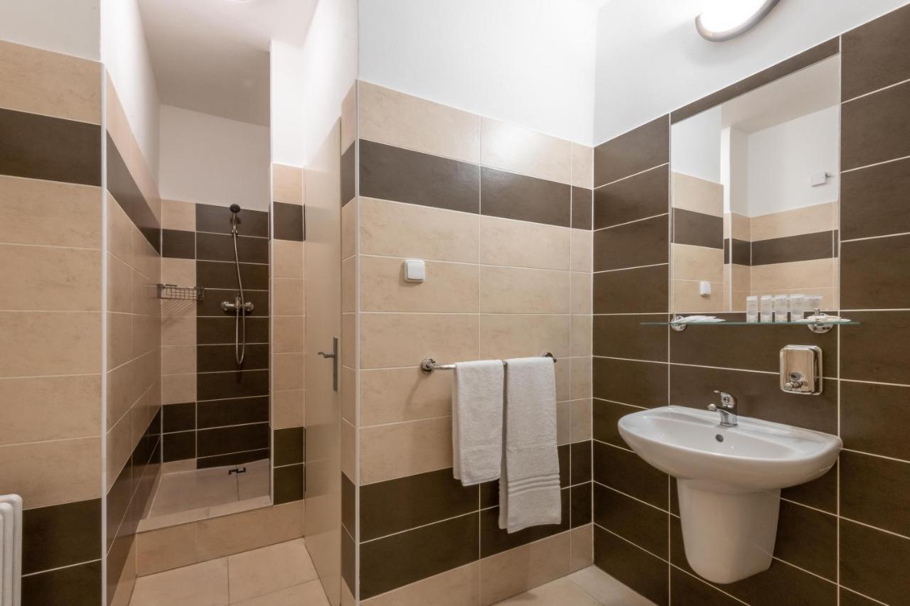 Wellness Hotel Sedy Vlk Harrachov Extérieur photo