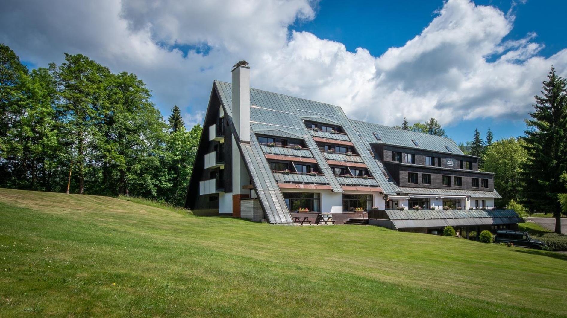 Wellness Hotel Sedy Vlk Harrachov Extérieur photo